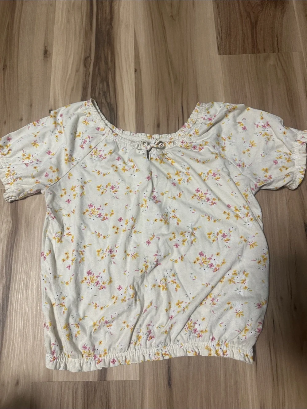 OshKosh B'gosh Cream Floral Elastic Hem Puff Sleeve Crop Top